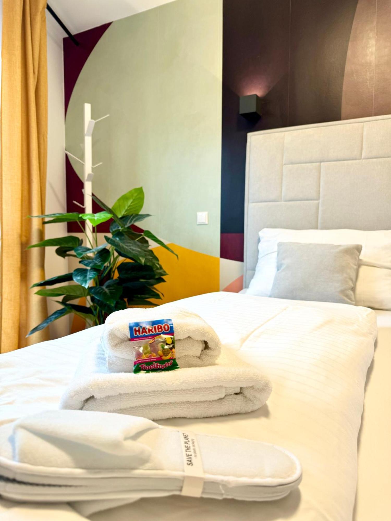 Kreative Wohnung Mit Balkon Viena Exterior foto